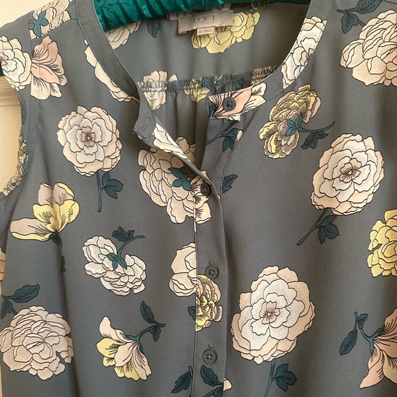 Loft tank top - Picture 5 of 8